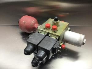 Liebherr Öl-Pilotventil